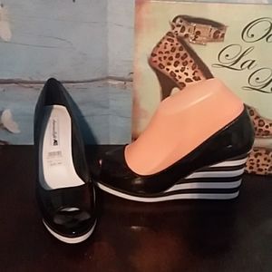 COPY - AMERICAN EAGLE WEDGES